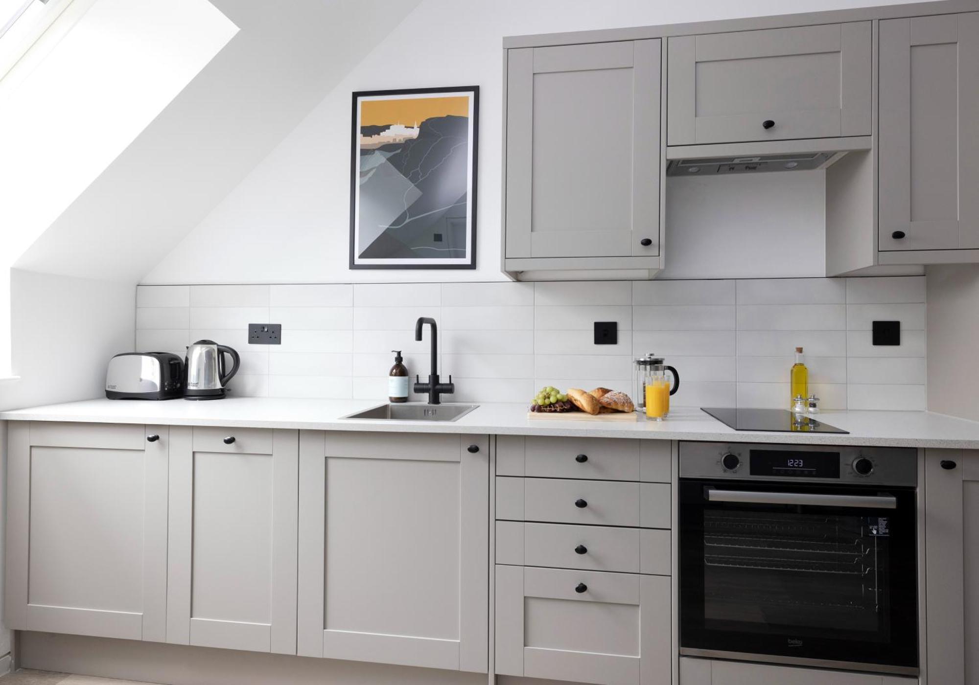 אדינבורו Charming Studios Near Holyrood Park & Calton Hill חדר תמונה