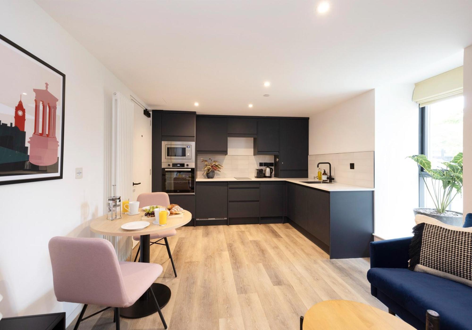 אדינבורו Charming Studios Near Holyrood Park & Calton Hill חדר תמונה