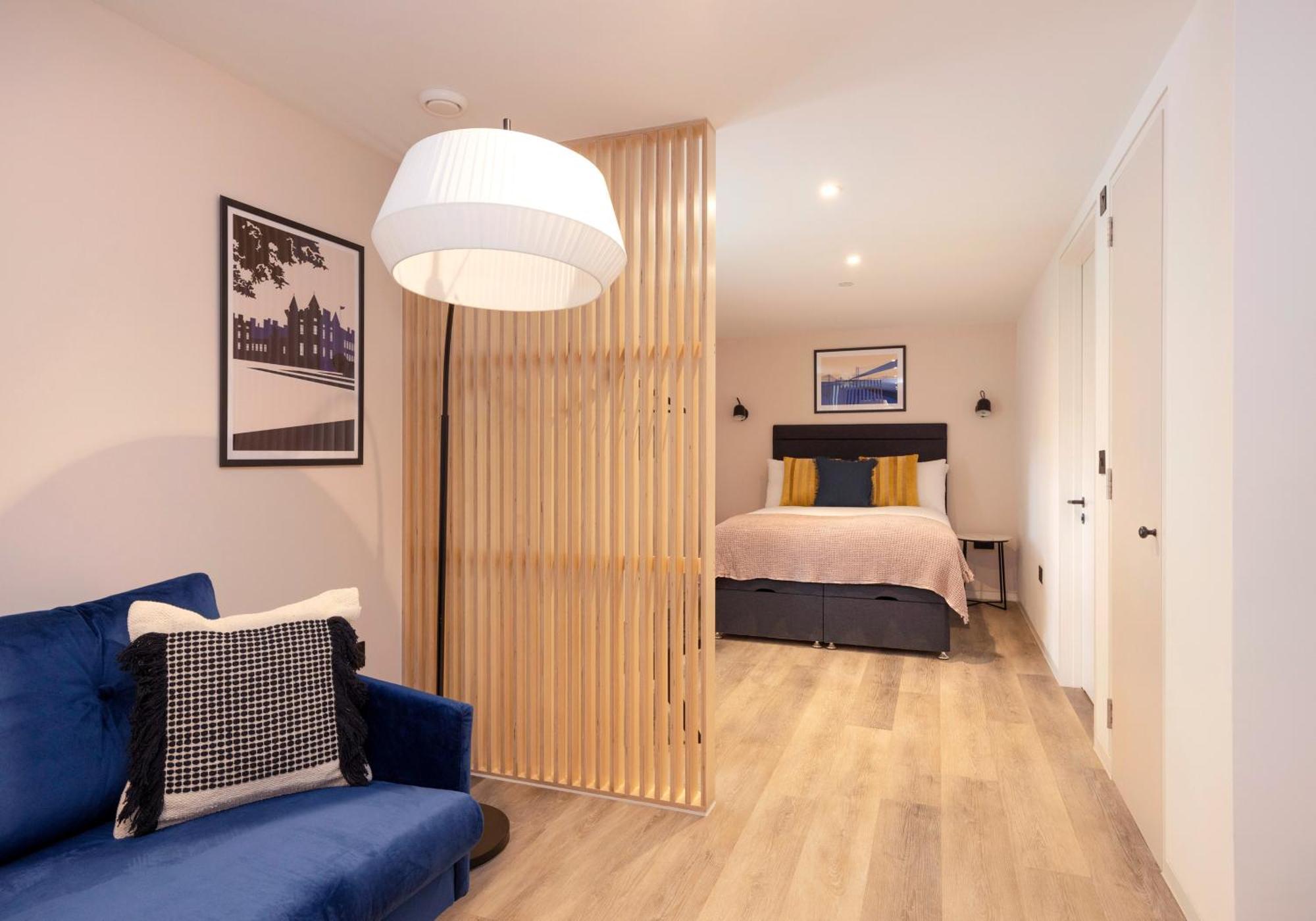 אדינבורו Charming Studios Near Holyrood Park & Calton Hill חדר תמונה