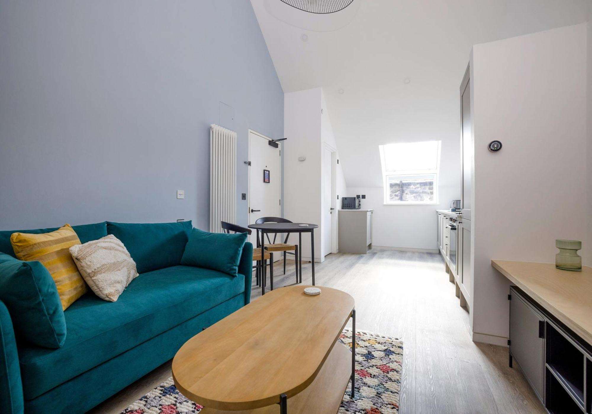 אדינבורו Charming Studios Near Holyrood Park & Calton Hill חדר תמונה