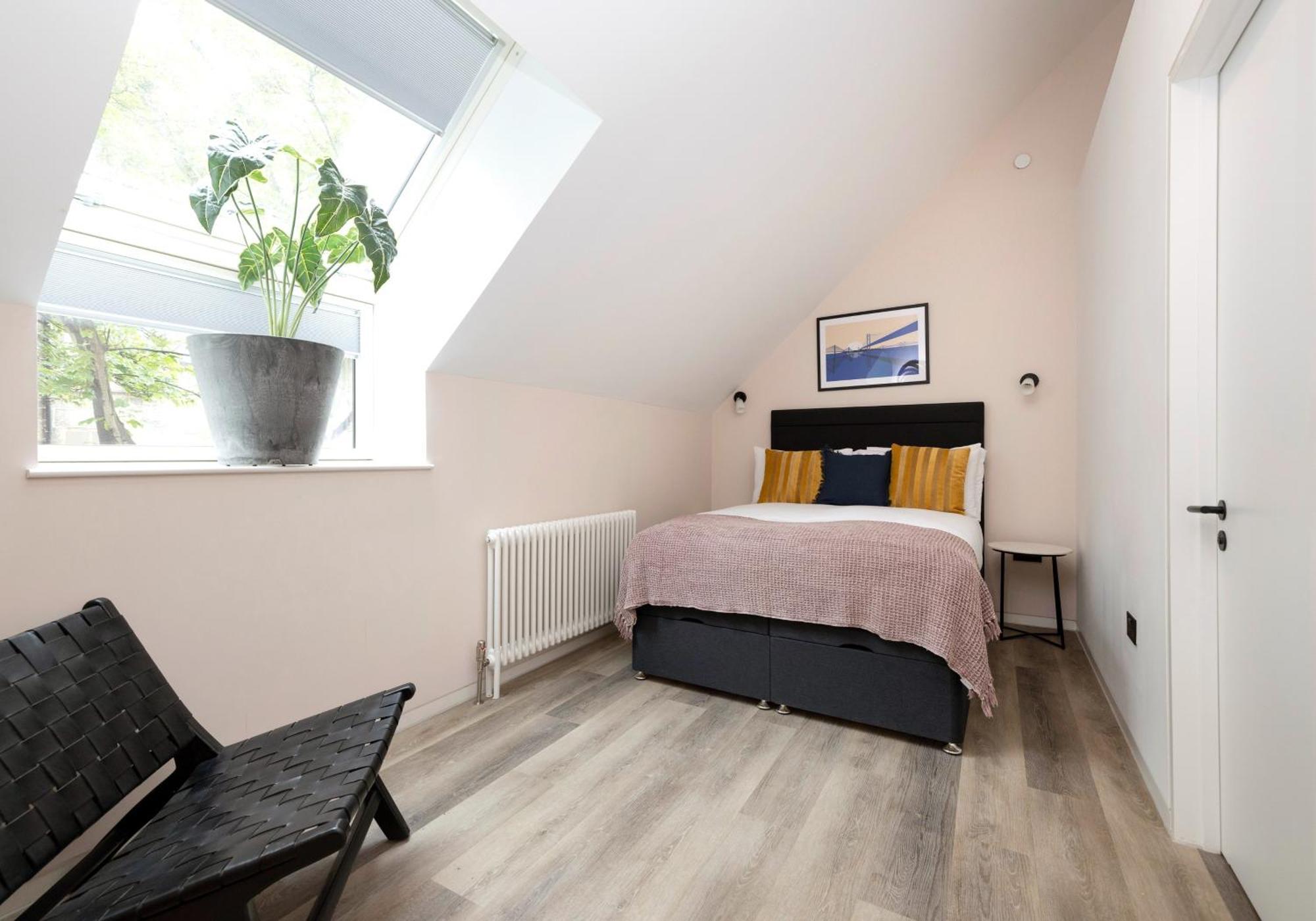 אדינבורו Charming Studios Near Holyrood Park & Calton Hill חדר תמונה