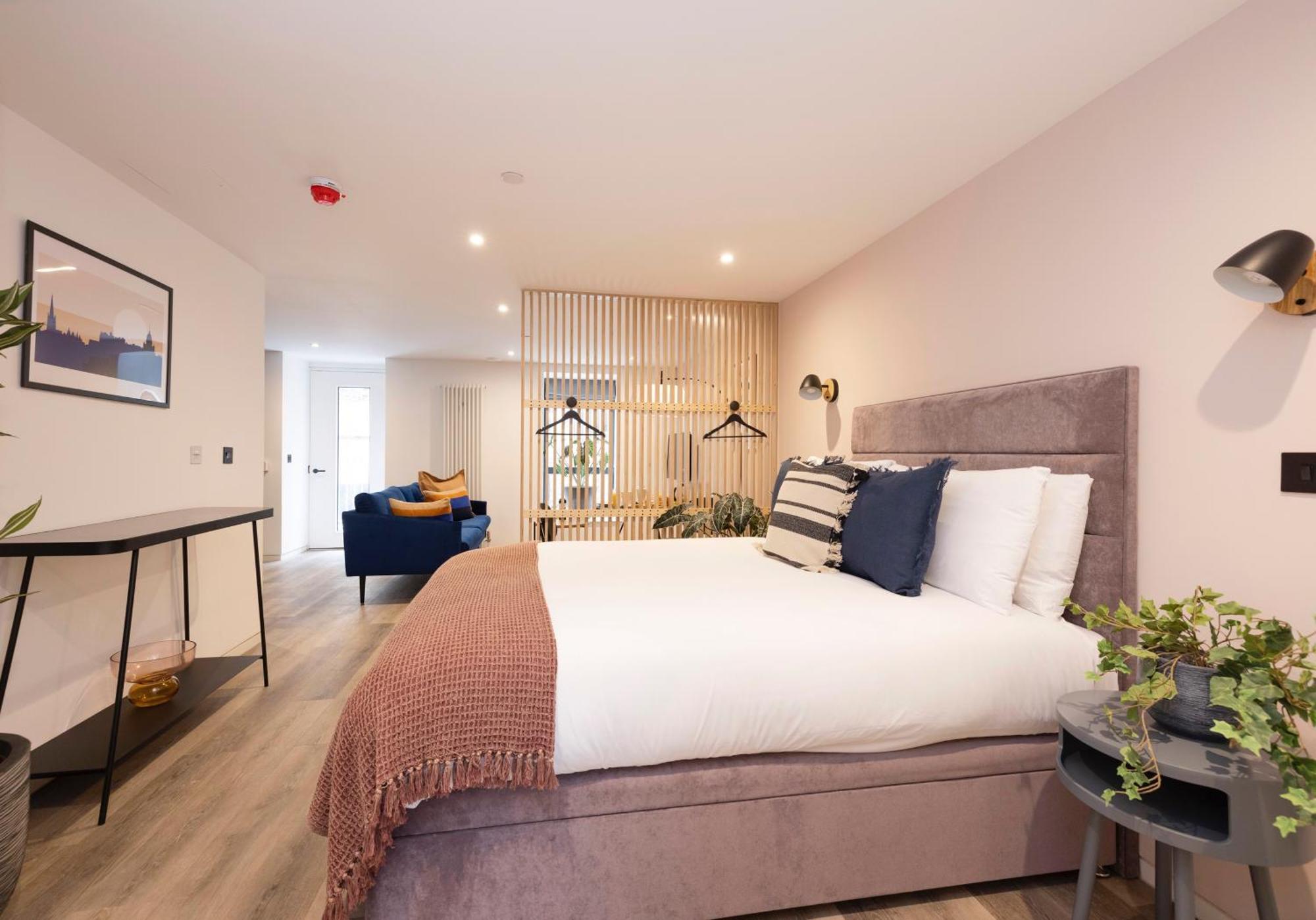 אדינבורו Charming Studios Near Holyrood Park & Calton Hill חדר תמונה
