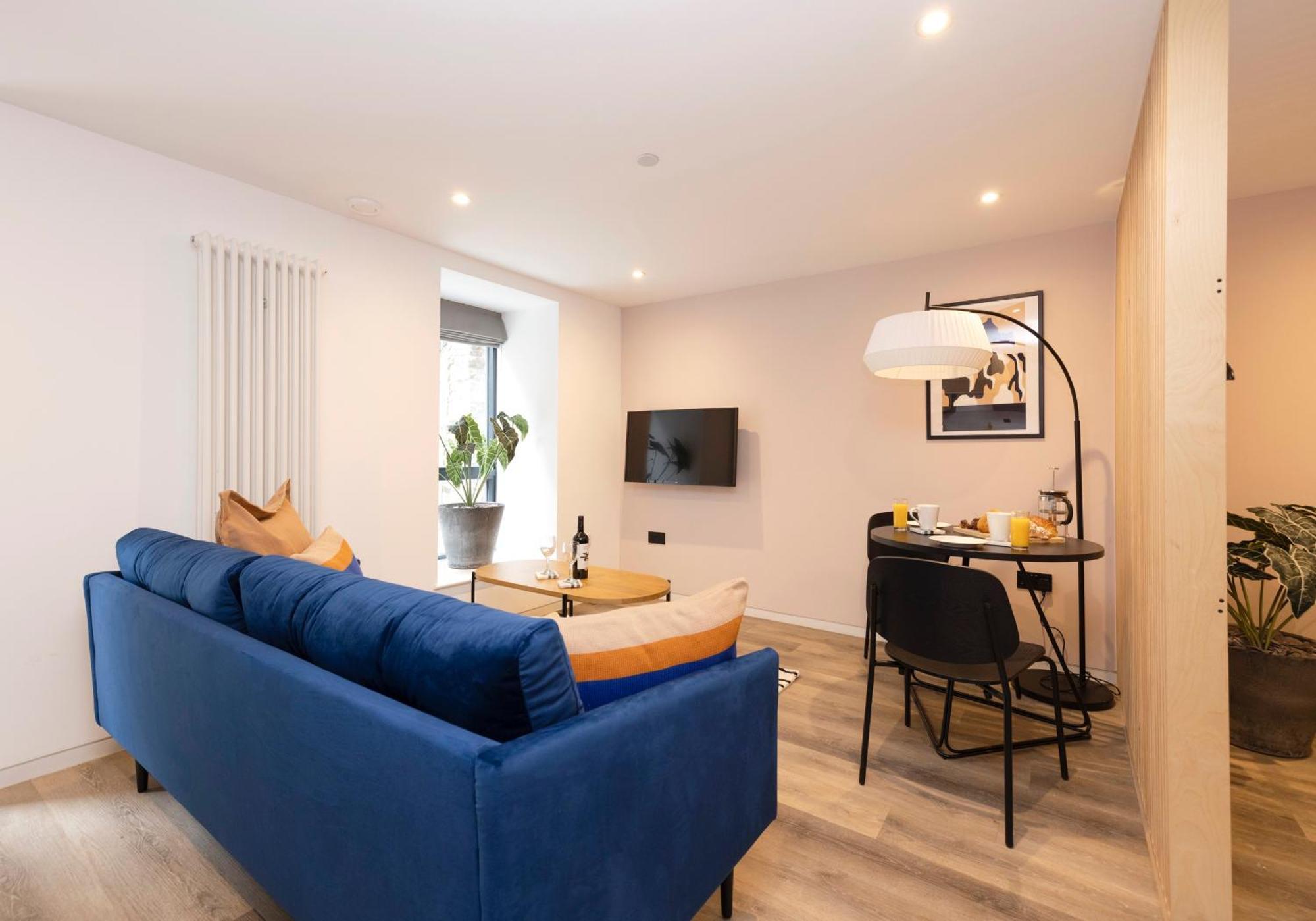 אדינבורו Charming Studios Near Holyrood Park & Calton Hill חדר תמונה
