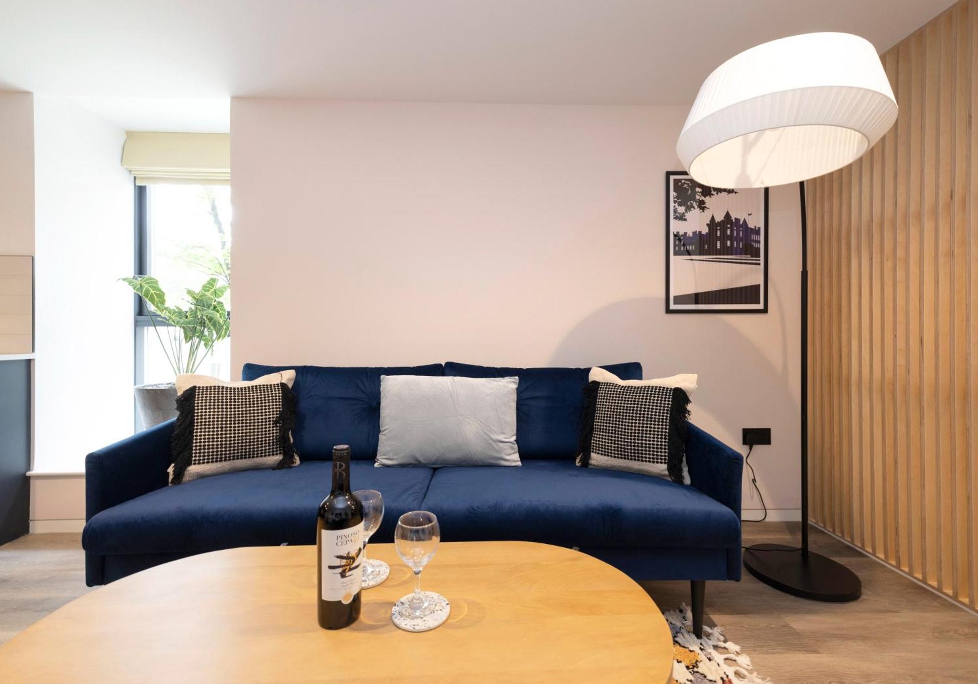 אדינבורו Charming Studios Near Holyrood Park & Calton Hill חדר תמונה